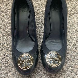 Black Tory Burch wedges